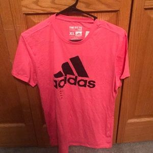 NWT Adidas The Go-To Tee